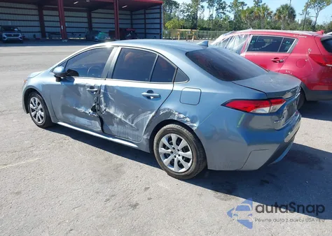 2022 Toyota Corolla Le z USA, uszkodzony, nr VIN 5YFEPMAE7NP308525